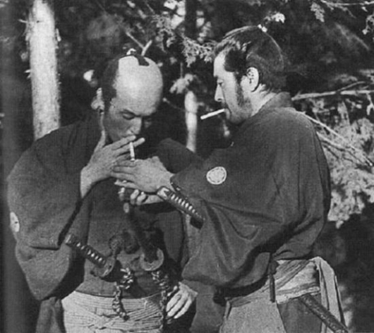 Smoking samurais