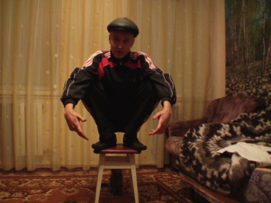 Russians donÃ¢â‚¬â„¢t need chairs, they just squat - Picture 6