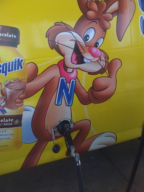 Nesquick bus ad