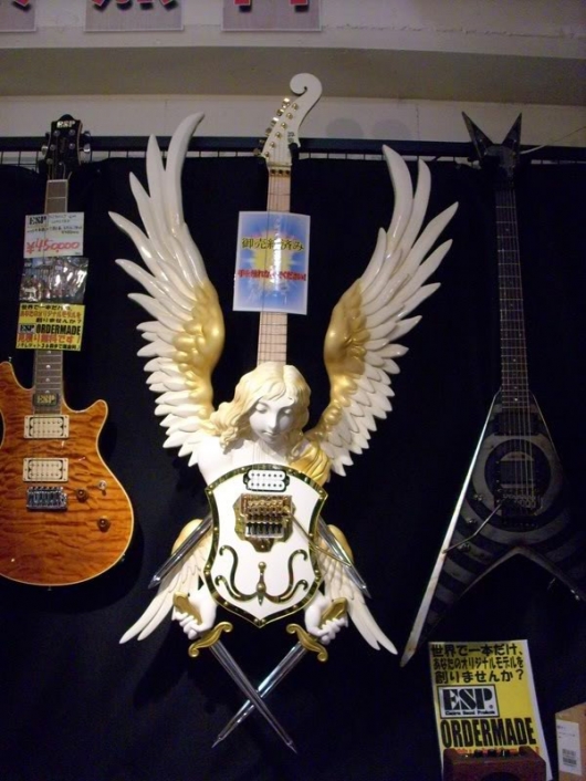 Angel guitar